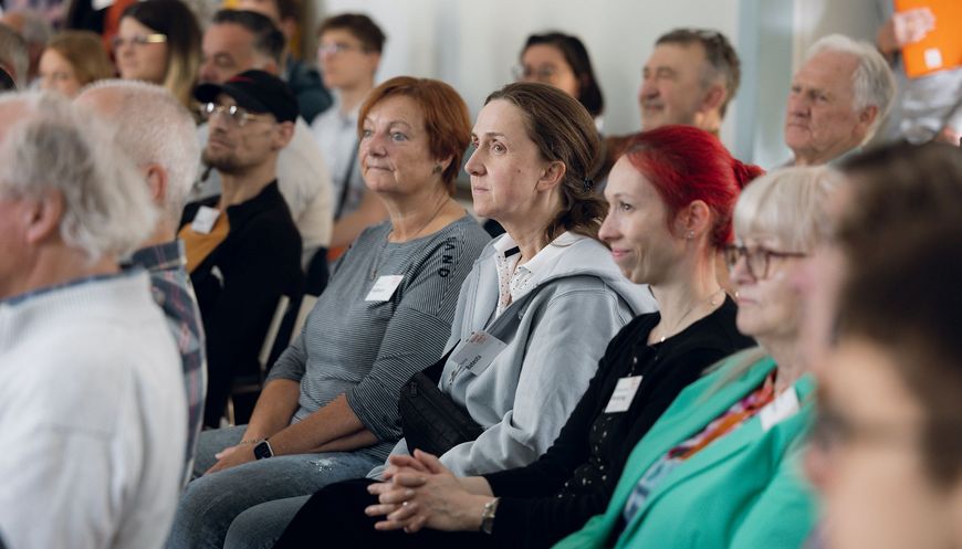 Bürgerdebatte Gerechte Steuern und Finanzen - Blick ins Plenum